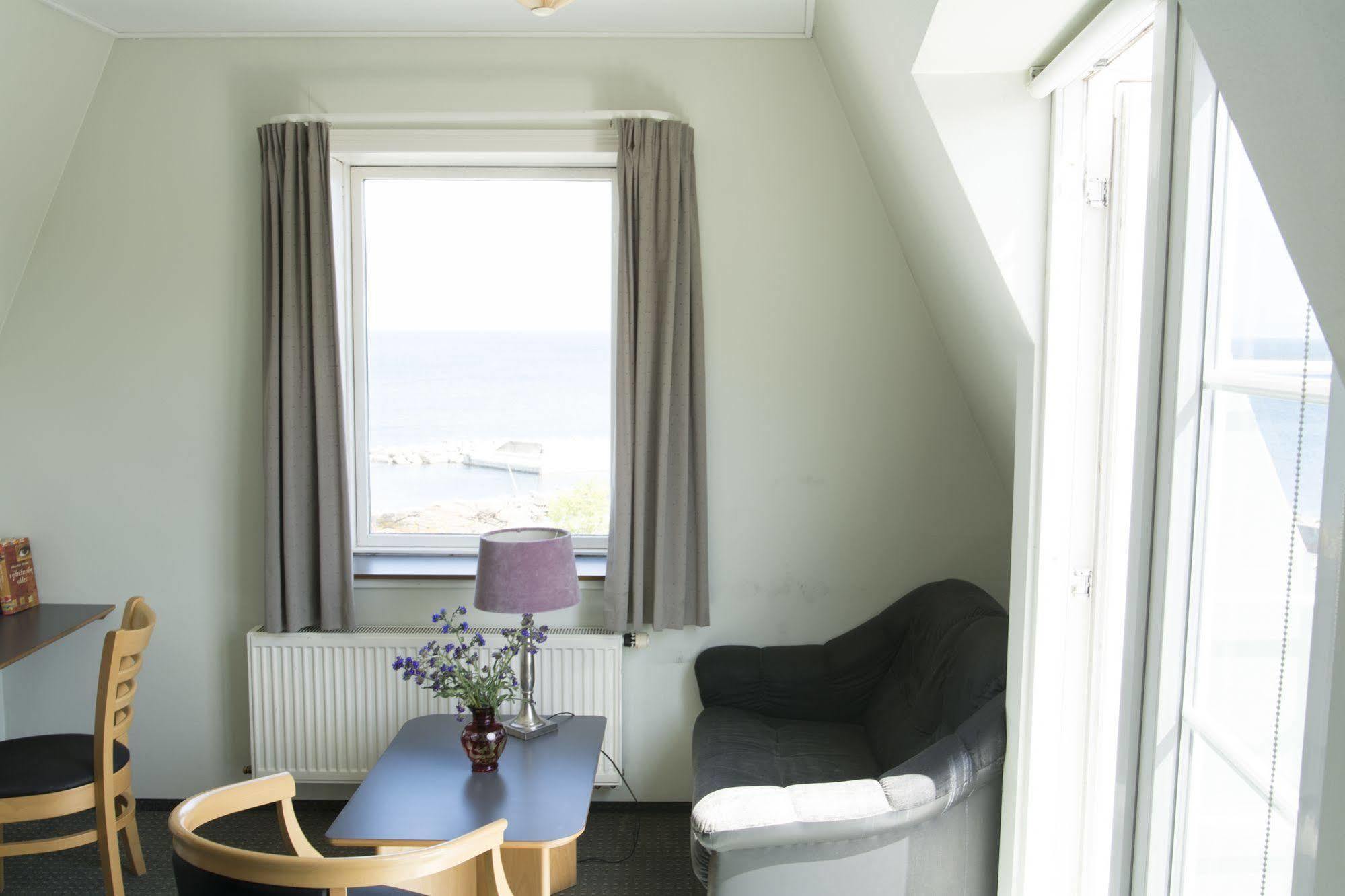 Strandhotellet Allinge-Sandvig Exterior foto